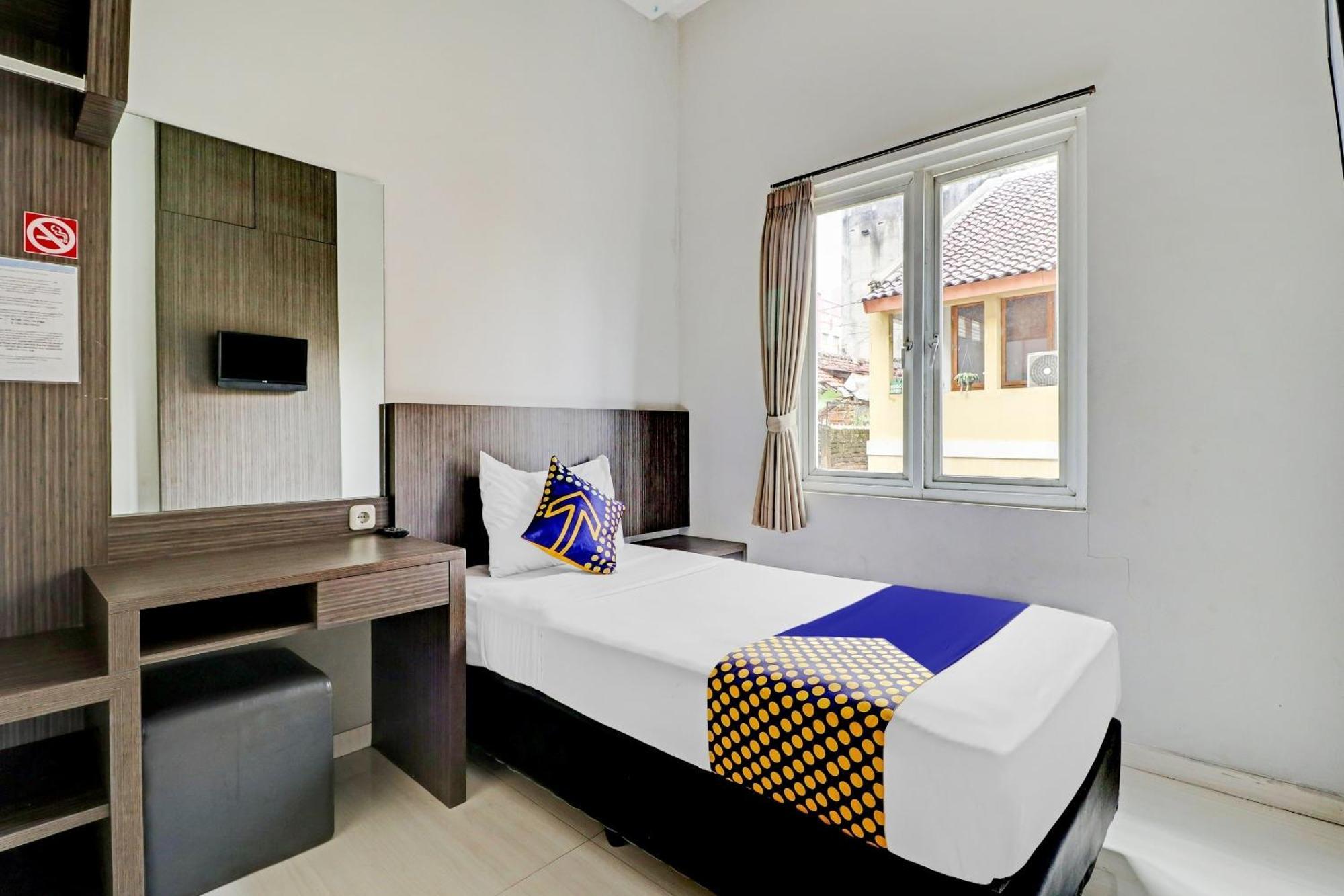 Hotel O Cihampelas Near Ciwalk Formerly D'River Guest House Bandung Luaran gambar
